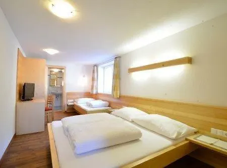 Muntane 招待所 伊施格尔